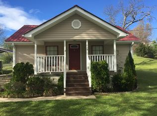 618 School Rd, Cave City, AR 72521