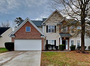 2834 Oakdale Pasture Dr, Charlotte, NC 28216