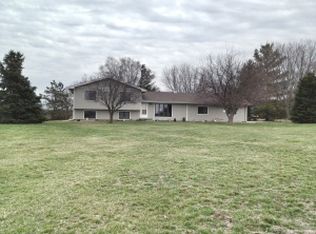 13935 Cherokee Ln, Council Bluffs, IA 51503