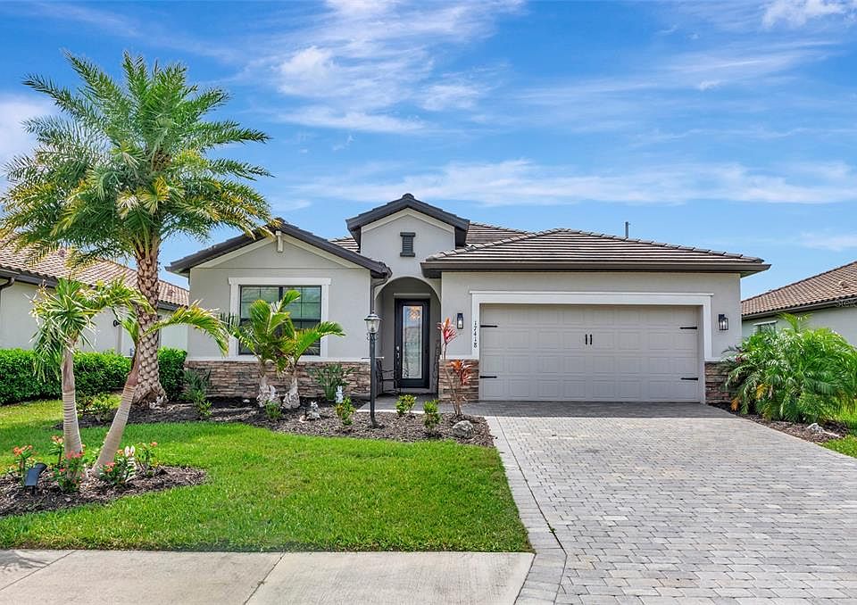 1st image of 17418 Blue Ridge Pl