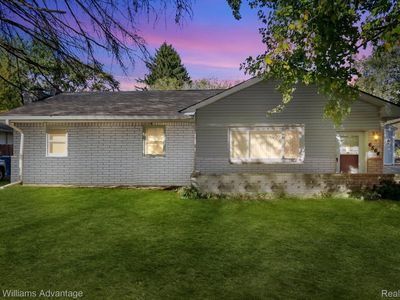 6564 Cloverton Dr, Waterford, MI, 48329