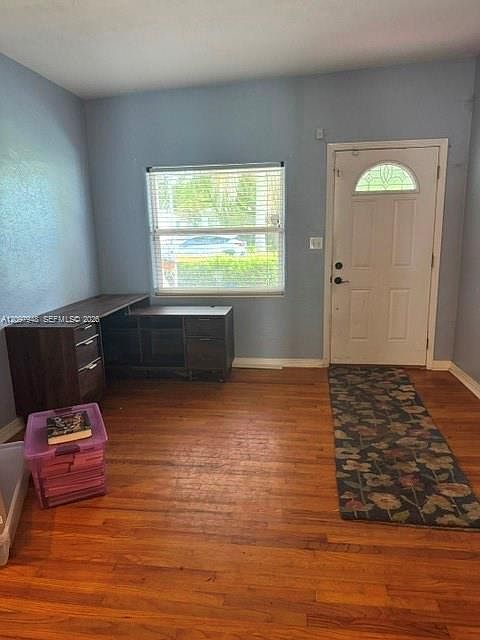 2nd image of 3003 Pickfair St