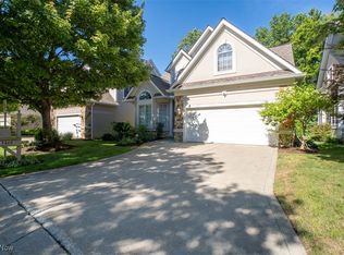 3468 Courtland Rd, Pepper Pike, OH 44124