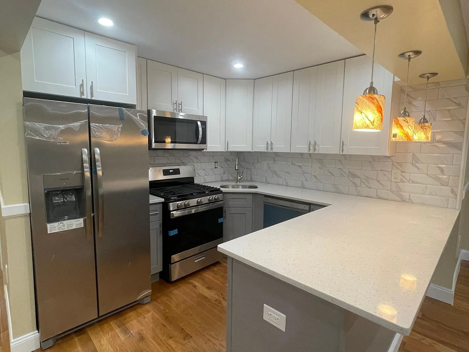 3 bed, $2,900 — Photo 3