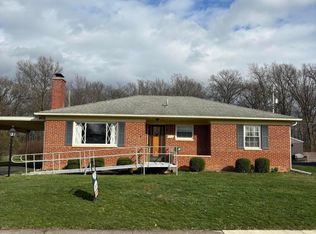 372 Topsfield Rd, Columbus, OH 43228