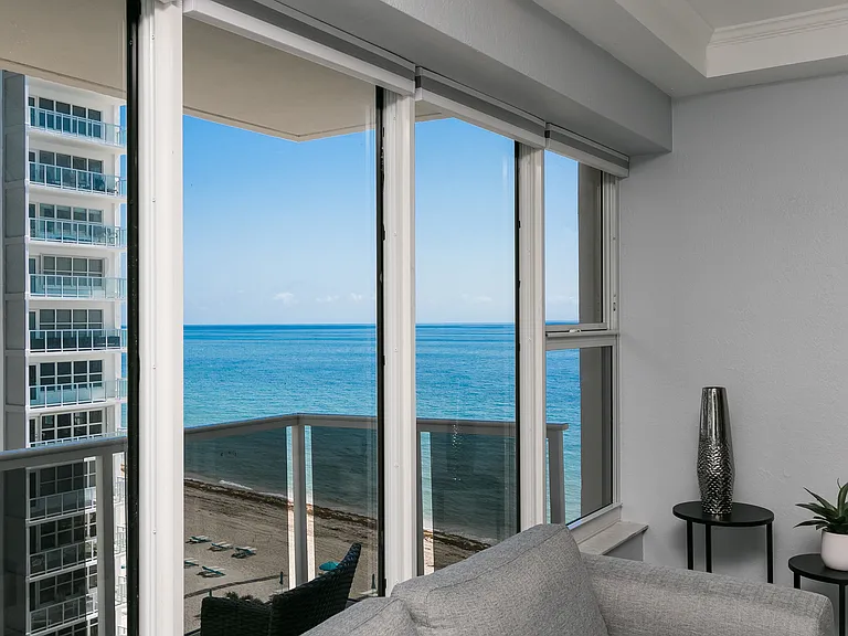 3700 Galt Ocean Dr #804 — Photo 19