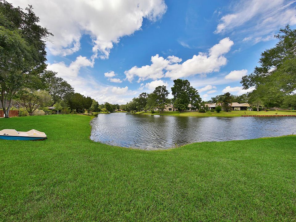 1st image of 11403 Malibu Way N