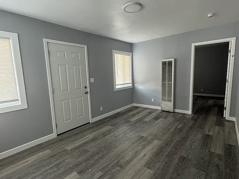 7107 Chanslor Ave #1/2 — Photo 7