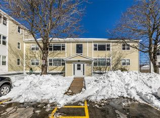 111 Linden Place UNIT 52, St. John's, NL A1B2S9