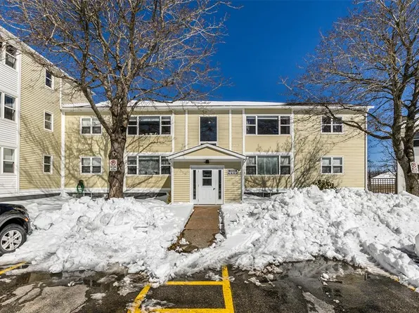 111 Linden Place UNIT 52, St. John's, NL A1B2S9