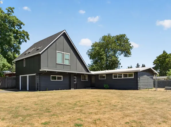 1696 Larkspur Loop, Eugene, OR 97401