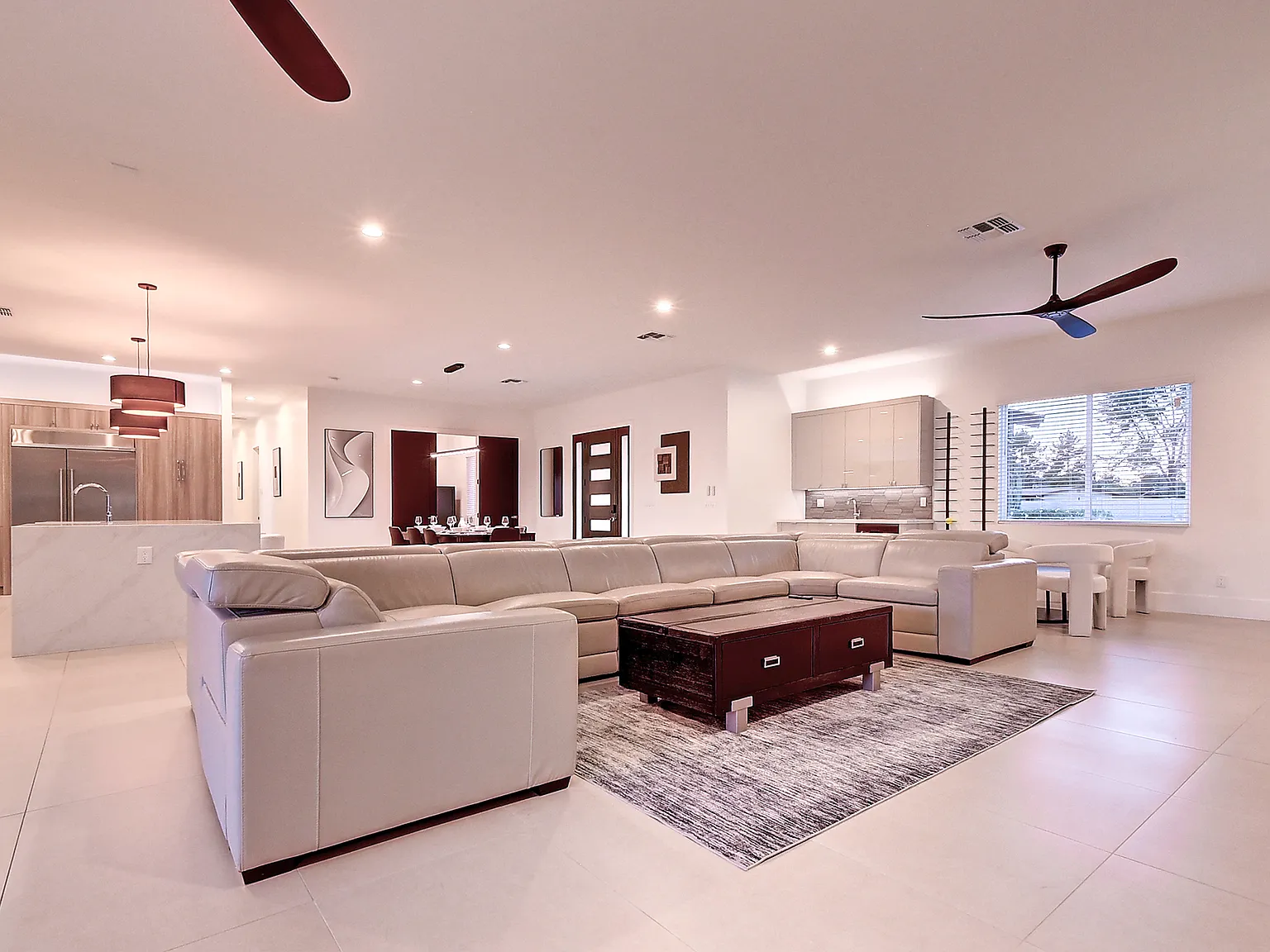 6401 E Larkspur Dr — Photo 3