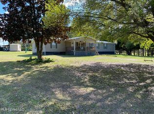 8833 Myrleville Rd, Benton, MS 39039