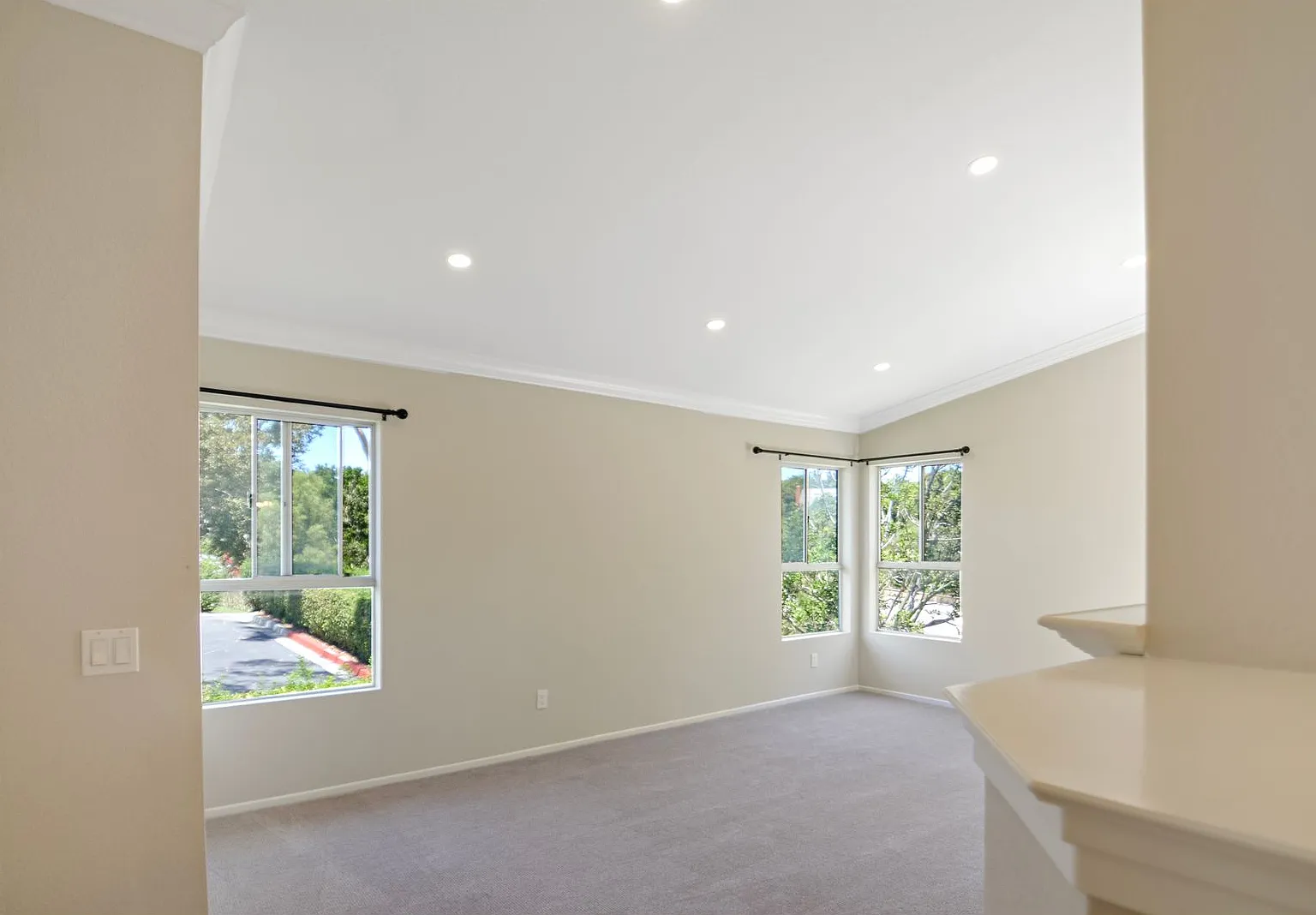 2 Bedroom 2 Bath Condo - Ritz Pointe! — Photo 4