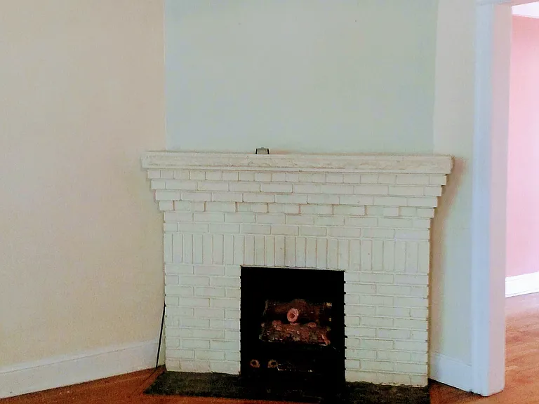 3219 Adams Mill Rd NW — Photo 2