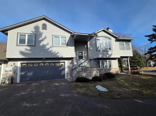 2521 Sumac Rdg, White Bear Lake, MN 55110