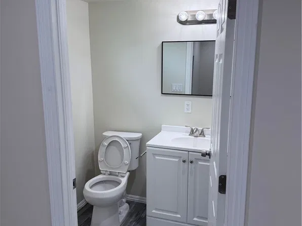 1621 Gish Ave #5, Long Beach, CA 90815