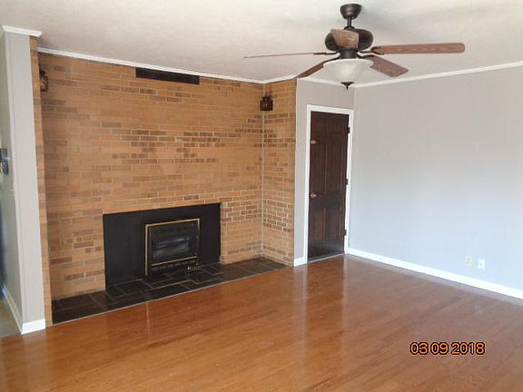 4th image of 7544 Berkshire Blvd