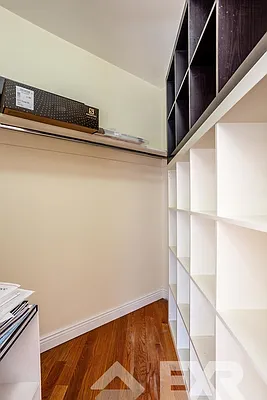 Rented by EXR | media 19