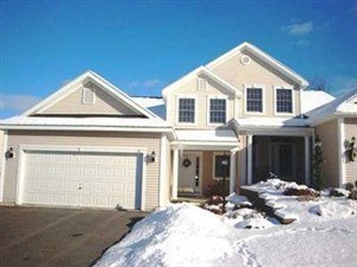 38 Lori Jean Pl, Troy, NY, 12182