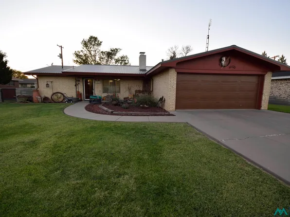 1810 S Main Pl, Portales, NM 88130