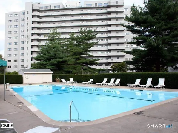 3200 Park Avenue #6F1, Bridgeport, CT 06604