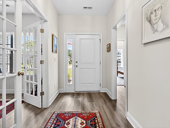 2nd image of 1009 Frances Parker Rd.