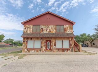 1201 E 11th Pl, Big Spring, TX 79720
