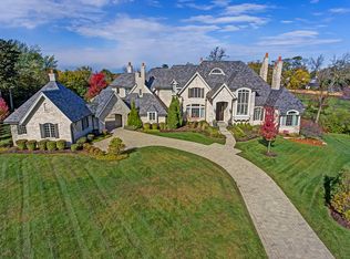 89 S Cabernet Ct, Burr Ridge, IL 60527