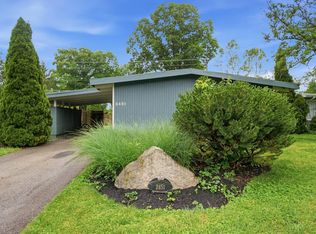 2451 Edgevale Rd, Columbus, OH 43221