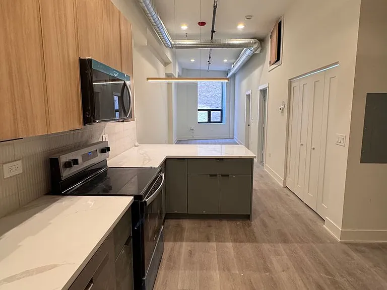 The Evergreen Lofts — Photo 37
