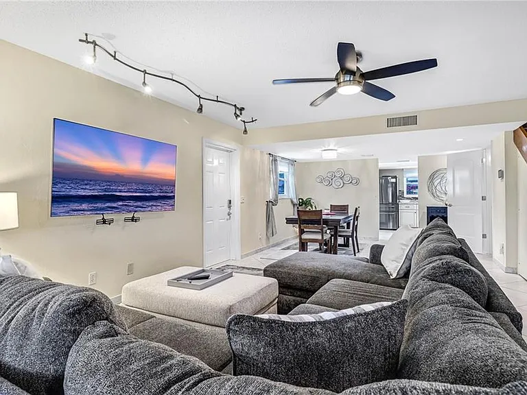 185 Cypress Way E #A106 — Photo 8