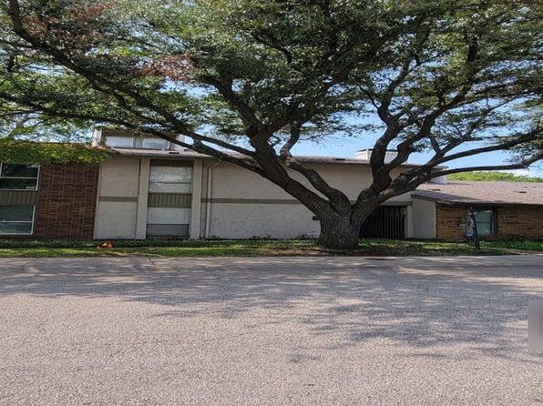 9807 Smokefeather Ln