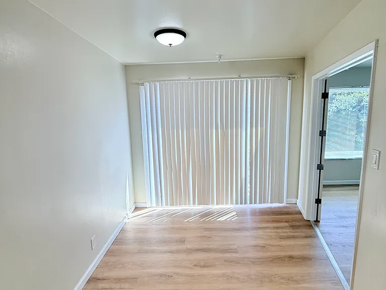 222 N Willard St #3 — Photo 3