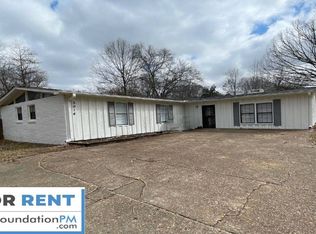3014 Knight Rd, Memphis, TN 38118