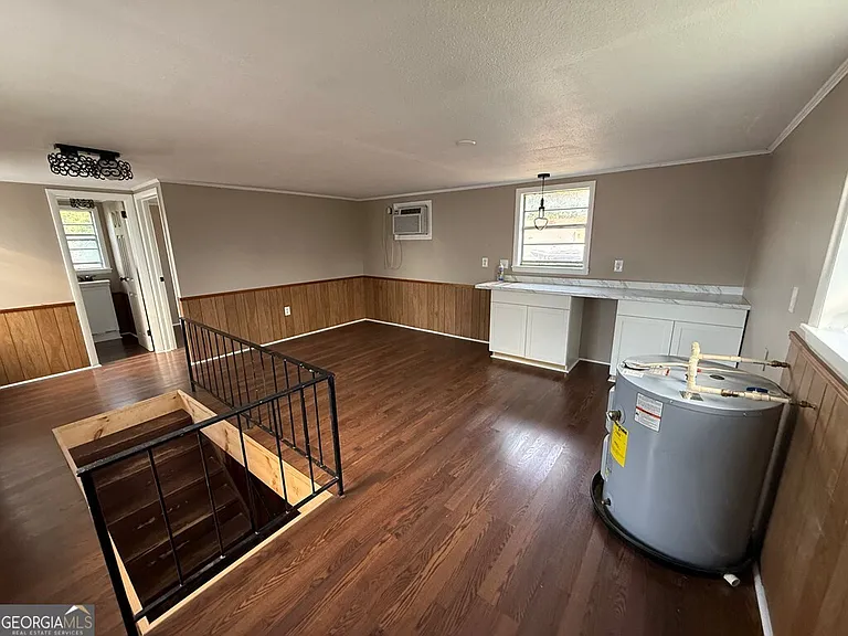 412 Roberson St — Photo 50