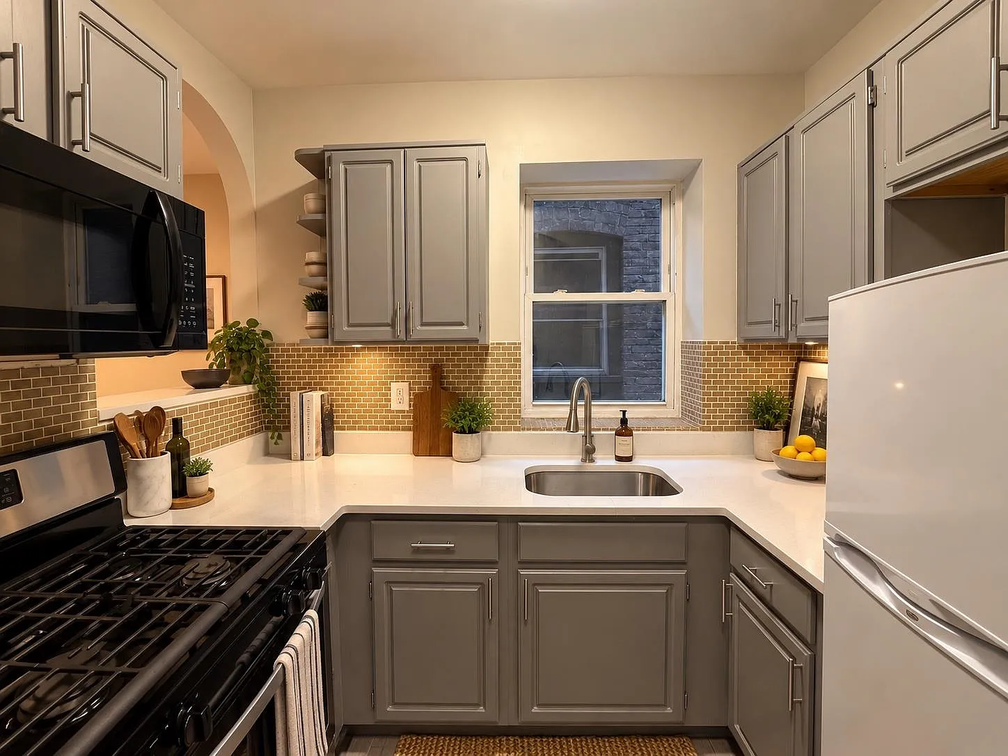 2 bed, 1.0 bath, 535 sqft, $2,400 — Photo 4