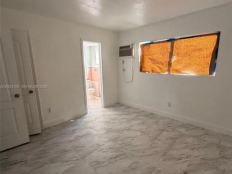154 W 26th St #2 — Photo 2
