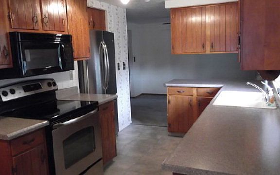 3rd image of 349 Arch Dr