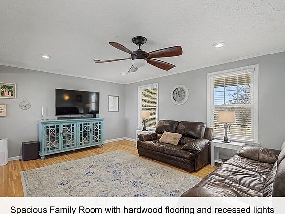 4th image of 2084 Kidd Rd