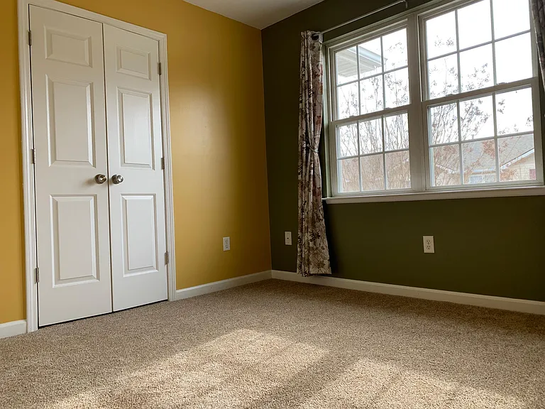 78 Yorktown Cir — Photo 6