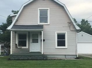 117 Allen Dr, Swanton, OH 43558