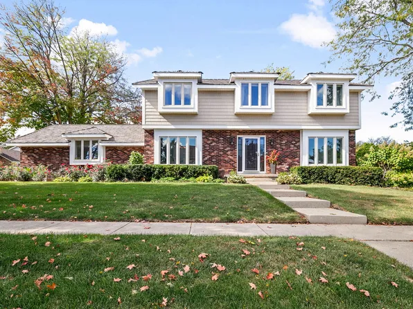 (undisclosed Address), Libertyville, IL 60048
