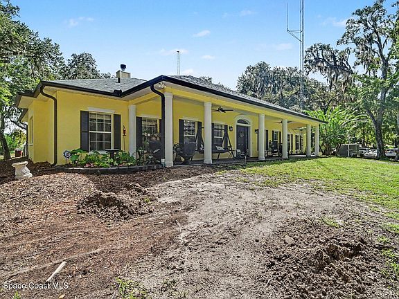 4th image of 4405 Brighton Blvd