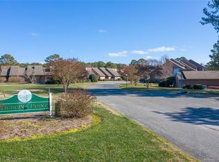 56 Hudgins Point Ln, Cobbs Creek, VA 23035