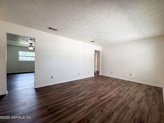 3rd image of 7842 RONDEAU Drive E
