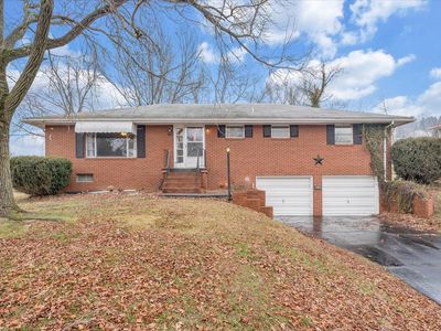 340 E Dolly Ann Dr, Covington, VA, 24426