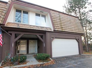 1659 Winnetka Rd, Glenview, IL 60025