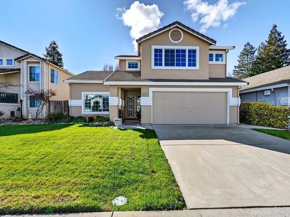 9122 Bungalow Way, Elk Grove, CA 95758