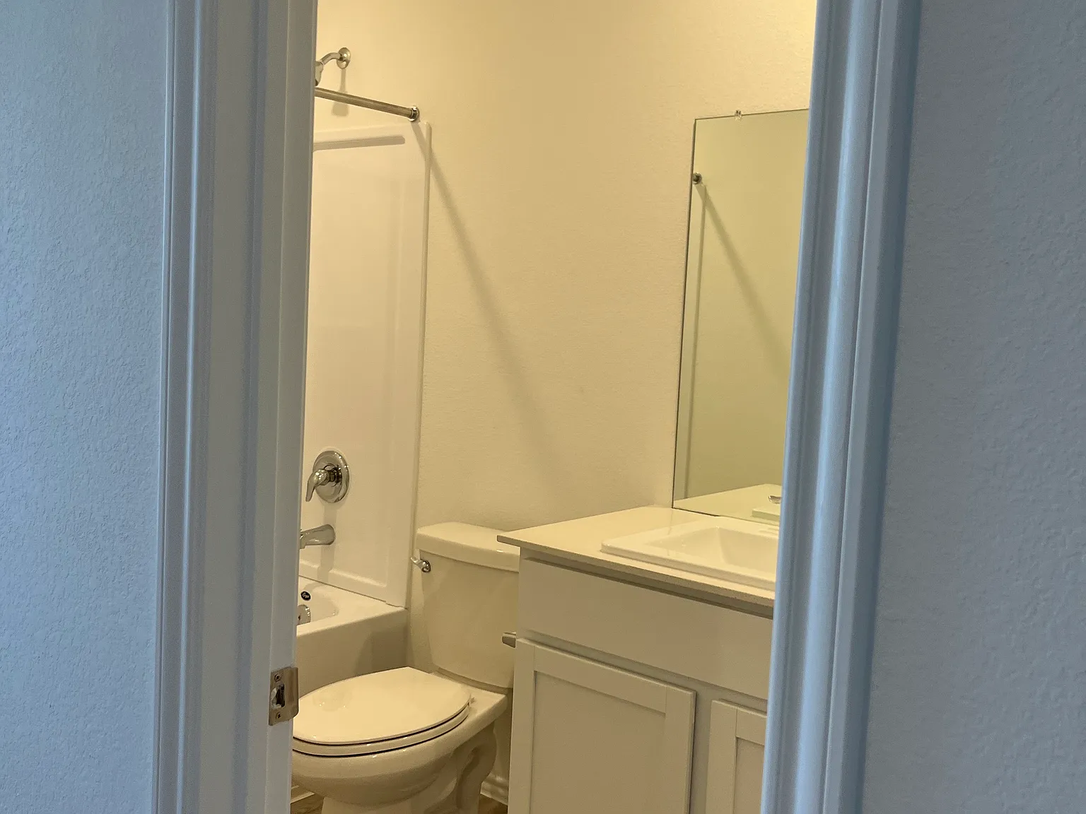 3 bed, 1626 sqft, $1,575 — Photo 3